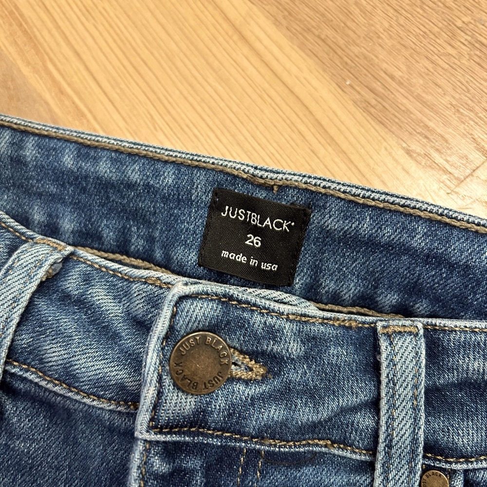 Excellent condition Just Black Size 26 slight flare jeans.